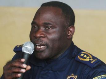 Le général Numbi a témoigné au procès en janvier 2011. Photo AFP/Junior Kannah