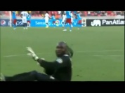 Goalkeeper DR Congo national team dance On Ass.flv