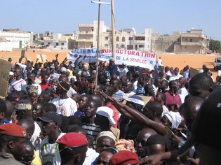 (Exclusivité Vidéo) Marche des populations de Guédiawaye : Une marée humaine assoiffée de révolte