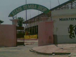 Le stade Demba Diop qui abrite le stadium Marius Ndiaye point d'orgue des follistes pro-Decroix