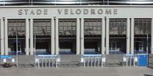 Un mort et plusieurs blessés dans l'effondrement d'une scène au Stade-Vélodrome