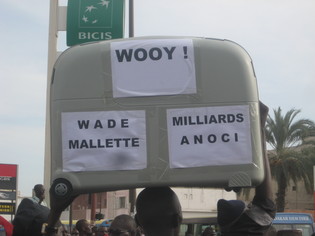 (Photos) La marche de l'opposition pour le départ de Wade en images