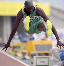 SENEGAL-FRANCE-ATHLETISME: Ndiss Kaba Badji fait 8m 01 à Bercy