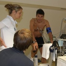 Coupe du Monde 2010: Évaluation médicale pré-compétition des arbitres