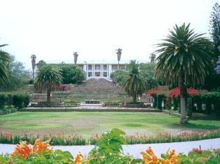 Tintenpalast, siège du Gouvernement et du parlement de Windhoek, capitale de la Namibie. GNU Free Documentation License