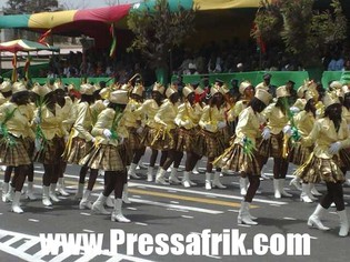 Défilé civil : de la classe des majorettes à la sérénité des anciens combattants !