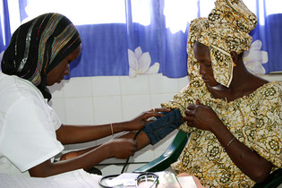 Faible taux de dépistage des femmes enceintes au Sénégal : les hommes, le seul obstacle.