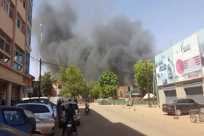 Macky Sall : «Je condamne fermement les attentats de Ouagadougou»