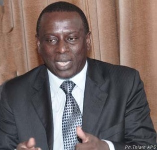 Cheikh Tidiane Gadio lance son mouvement politique.