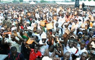 Annulations surprise de la marche du 15 Mai Gbagbo a remis des dossiers compromettants à Bédié