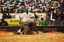 Lutte-Photos: Le combat Balla Gaye 2 vs Baboye en image 