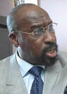 Abdoulaye Maktar Diop renvoie le ministre Aliou Sow et Me Wade à leur copie 