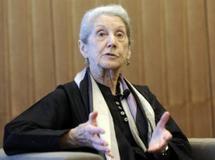 Nadine Gordimer prix Nobel de littérature, une des voix contre le projet de tribunal des médias, le 01 septembre 2009 AFP/BERTHOLD STADLER