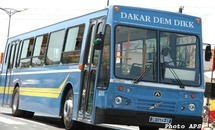 Sacré-Cœur et Liberté se rebellent et brûlent un bus de Dakar Dem Dik