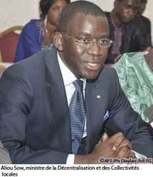 Omar Gueye "corrige" le Ministre Aliou Sow et le traite de "menteur"