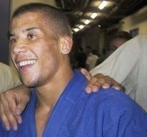 Le fugitif et Judoka franco-tunisien médaillé d'or, Anis Ben Khaled tombe à Dakar