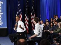 Barack Obama en campagne sur Facebook