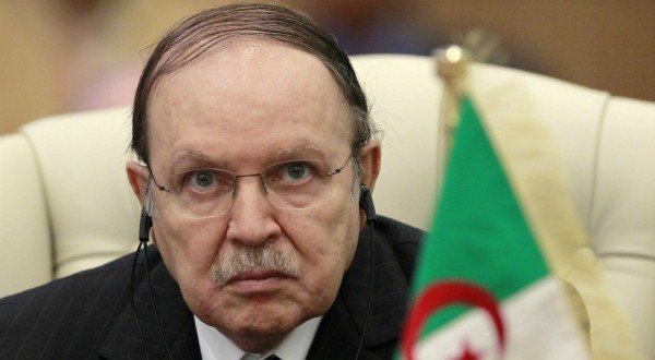 Le discret recul de Bouteflika