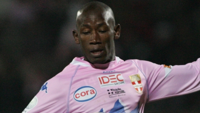 FC Metz: Oumar Pouye signe un contrat de quatre ans