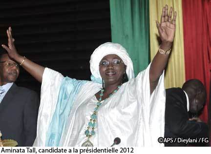 Candidate pour 2012, Aminata Tall opte pour un mur du refus contre Wade et son fils