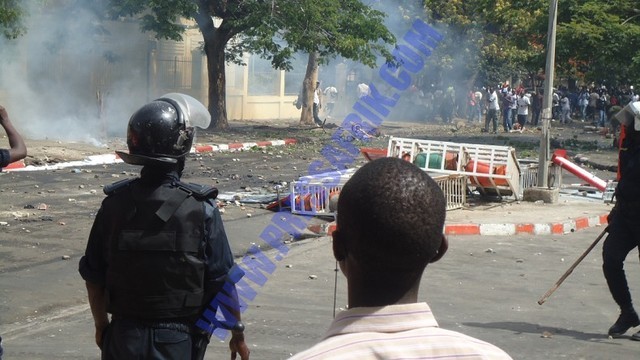 Photo archive 23 juin devant l'Assemblée nationale