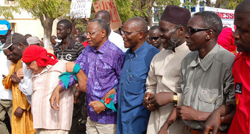 Sénégal: l'opposition rejette l'interdiction des manifestations