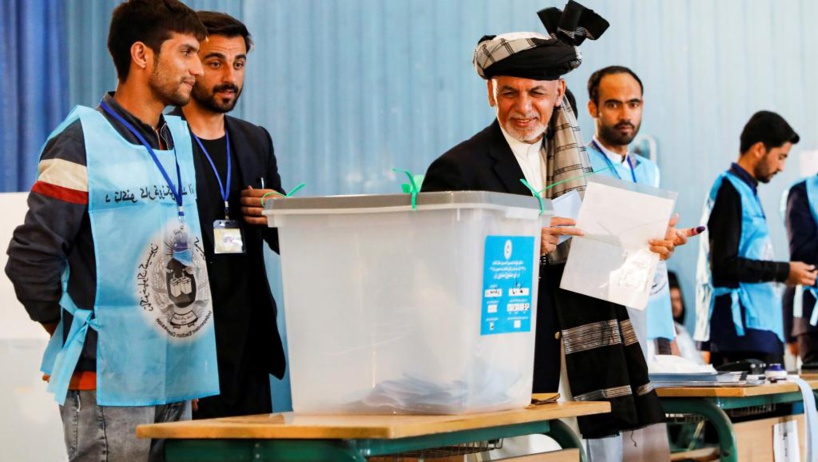 Présidentielle en Afghanistan: encore peu d'affluence dans les bureaux de vote