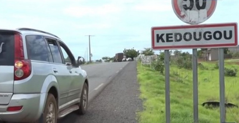 ​Kédougou: les conducteurs de taxi-clandos envahissent la rue pour dénoncer les tracasseries policières