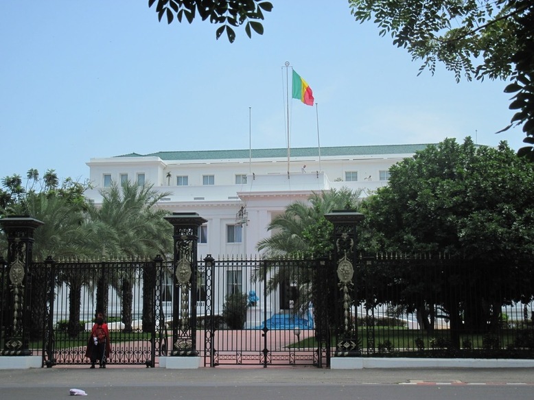 Lettre ouverte au Président de l’Assemblée Nationale : Le Pr Iba Der Thiam interpelle le gouvernement Macky sur « des affaires avec TRAFIGURA »