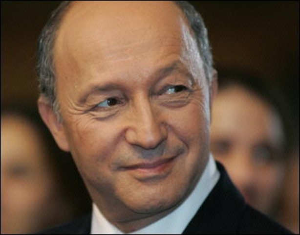 François Hollande recadre Laurent Fabius : La politique africaine des Socialistes en marche