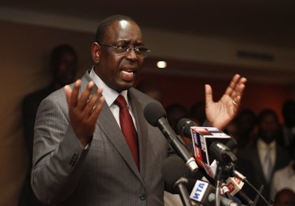 Macky SALL baisse l’aide à la presse