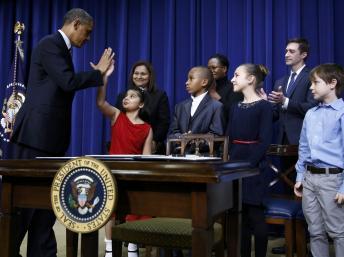 Barack Obama a lu des extraits de lettres que lui avaient envoyées des enfants après la tuerie de Newtown. REUTERS/Jason Reed