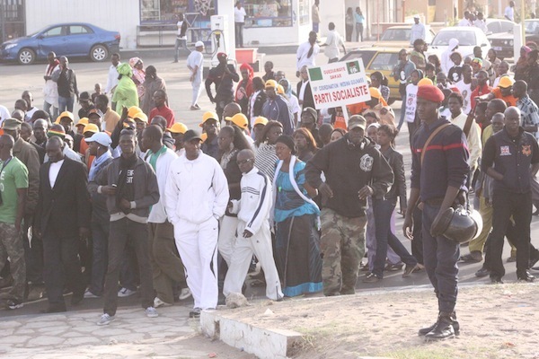 An 2 soulèvement populaire de 2011: une dizaine de jeunes du M23 arrêtés pour avoir bravé l'interdiction de manifester