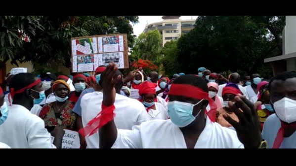 Hôpital Principal Dakar: après 6 mois sans recevoir de salaire, les agents réclament la tête de l'ACP