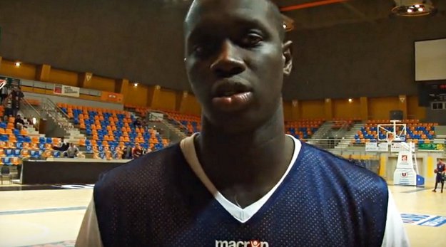 Afrobasket 2013-Le capitaine des "Lions", Maléye Ndoye sur le match d'hier: "Les joueurs étaient bloqués par la peur..."