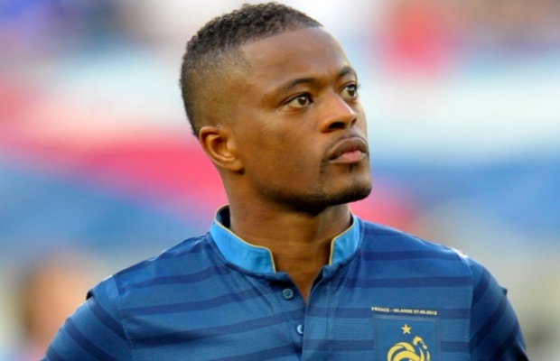 Ménès a-t-il envoyé Evra à la retraite ?