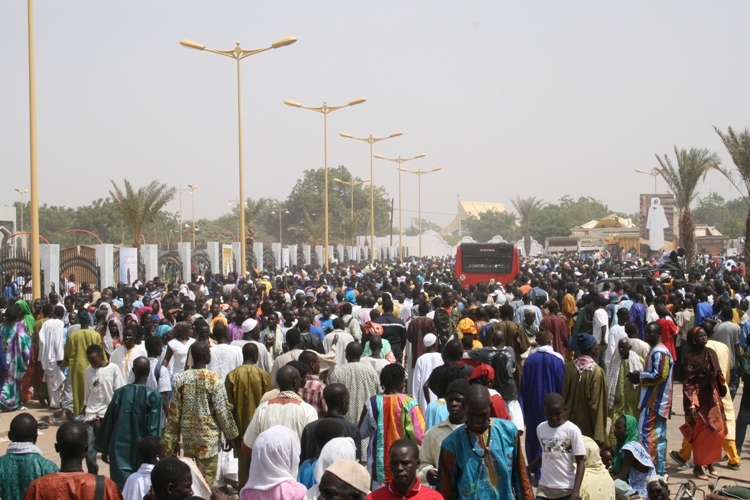 Magal de Touba : Maïmouna Ndoye Seck annonce de l’électricité en quantité et en qualité