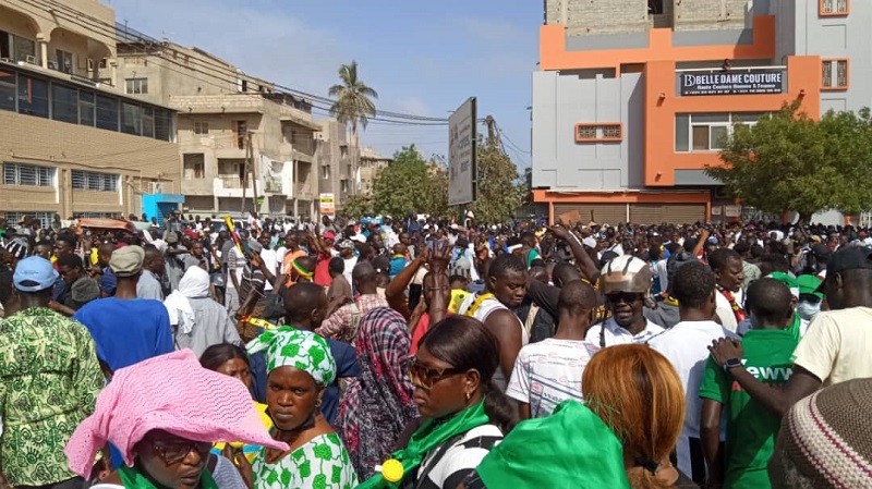 Manifestation à la Place de la Nation: YAW gagne le pari de la mobilisation (images)