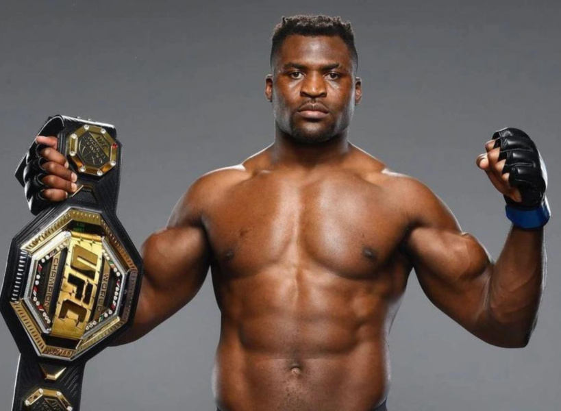 Francis Ngannou, champion chez les lourds, quitte l'UFC