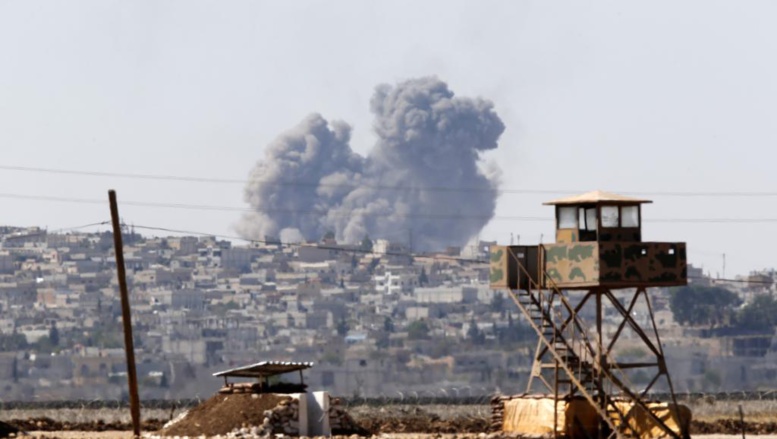 L'EI progresse à Kobane, illustrant la limite des raids aériens