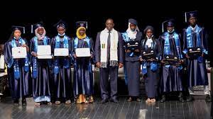 ​Remise des Prix aux lauréats du Concours général : le Président Macky Sall vilipende les enseignants