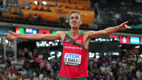 Athlétisme: le Marocain El Bakkali de nouveau titré sur 3000m steeple