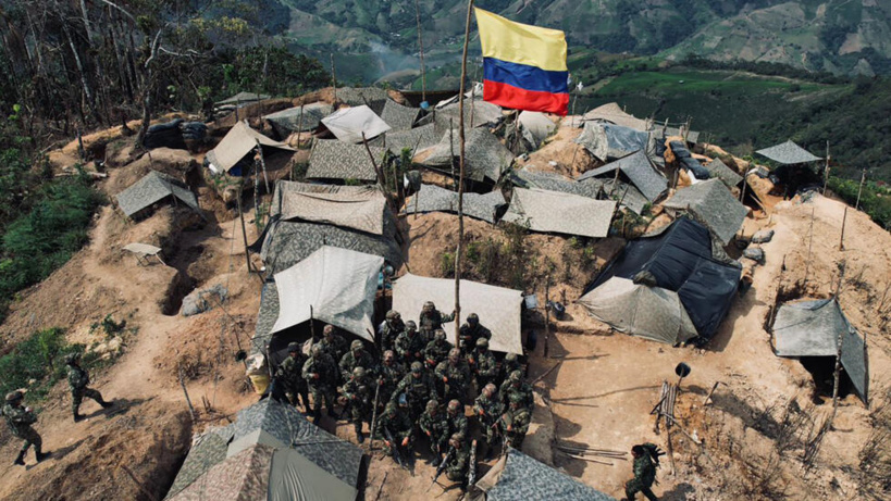 Colombie: Bogota et une dissidence des Farc s'accordent sur un cessez-le-feu