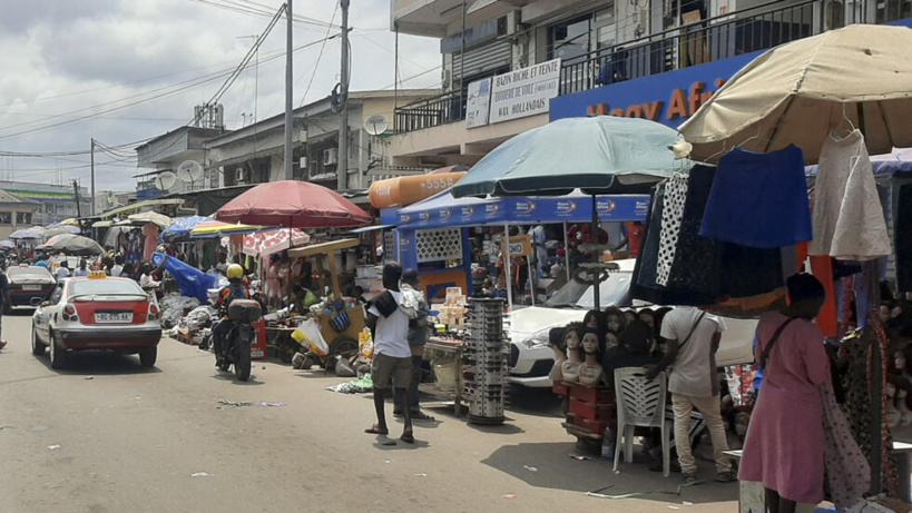 Les Gabonais soulagés par l'allègement du couvre-feu pour le Grand Libreville