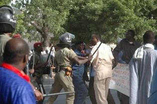 ​Sénégal : la marche des anciens militaires invalides dispersée à coup de lacrymogène 