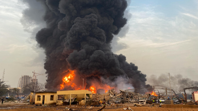 Guinée: après l'explosion meurtrière, la solidarité et la réponse des autorités s'organisent