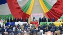 Catherine Samba-Panza, la présidente de la transition lors de la clôture du Forum de Bangui, le 11 mai. AFP PHOTO / PACOME PABANDJI