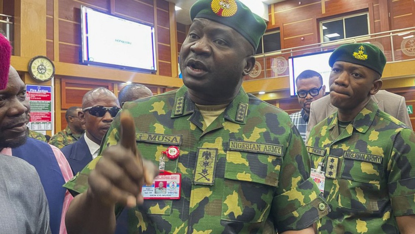 Nigeria : le général Musa accuse les vendeurs d'armes de "double standard