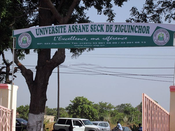 Université Assane Seck: les étudiants dénoncent le retard de l’équipement portant sur 1000 lits