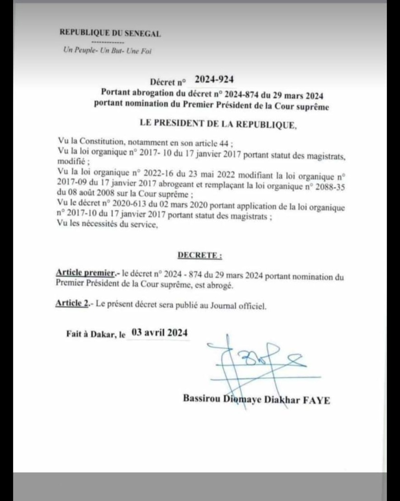 Présidence : quatre des 13 décrets d'abrogation pris le 03 avril par Diomaye Faye rendus publics (Documents)